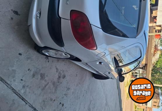 Autos - Peugeot 206 2005 Diesel 223000Km - En Venta