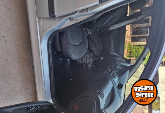 Autos - Peugeot 206 2005 Diesel 223000Km - En Venta