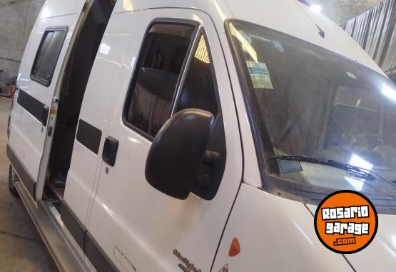 Utilitarios - Fiat Ducato maxicargo 2015 Diesel 80000Km - En Venta
