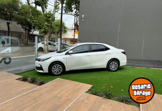 Autos - Toyota Corolla 2019 Nafta 111111Km - En Venta