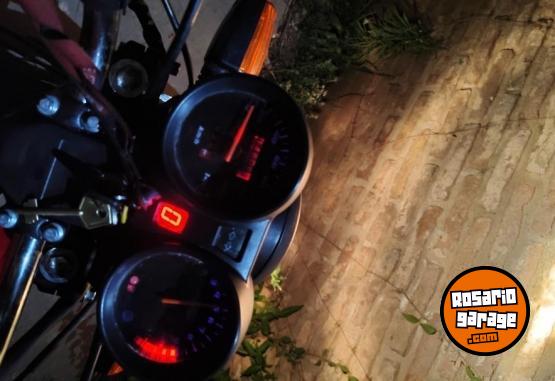 Motos - Corven Hunter 2024 Nafta 12000Km - En Venta