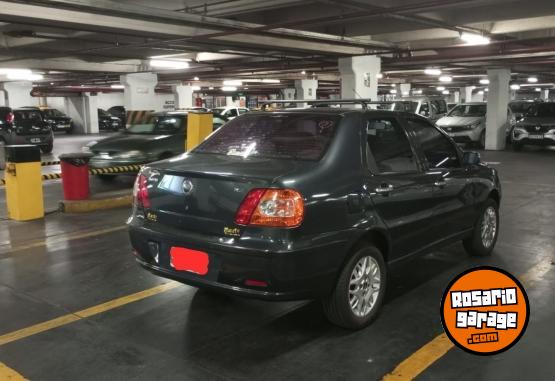 Camionetas - Fiat Siena hlx 1.8 2005 GNC 290000Km - En Venta