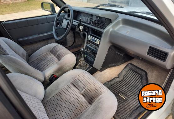 Autos - Renault 18 TXE 1989 Nafta 200000Km - En Venta