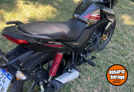 Motos - Honda Twister cb-125 2025 Nafta 3000Km - En Venta