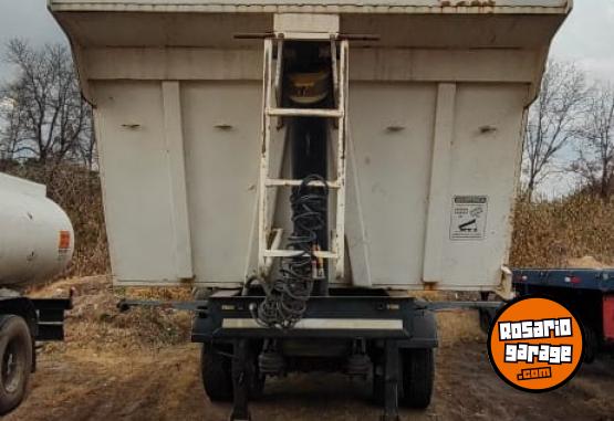 Camiones y Gr�as - BATEA METAGRO 2017 - En Venta