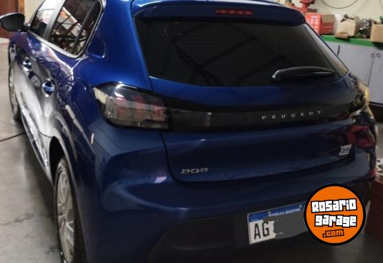 Autos - Peugeot 208 2023 Nafta 39800Km - En Venta