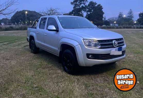 Camionetas - Volkswagen Amarok Trendline 180hp 2016 Diesel 320000Km - En Venta