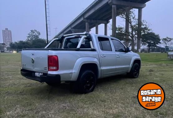 Camionetas - Volkswagen Amarok Trendline 180hp 2016 Diesel 320000Km - En Venta