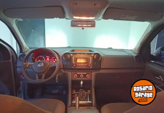Camionetas - Volkswagen Amarok Trendline 180hp 2016 Diesel 320000Km - En Venta