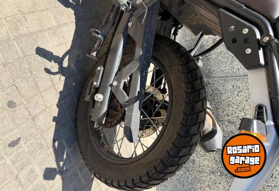 Motos - Royal Enfield Himalayan 411 2024 Nafta 6000Km - En Venta