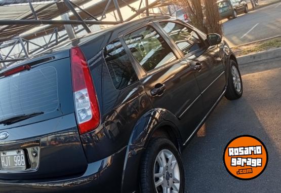 Autos - Ford Fiesta 2008 Nafta 132000Km - En Venta