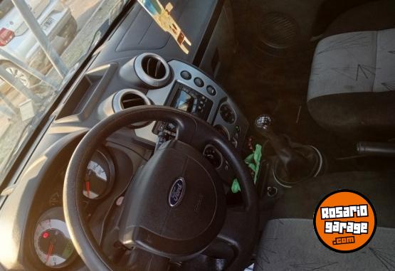 Autos - Ford Fiesta 2008 Nafta 132000Km - En Venta