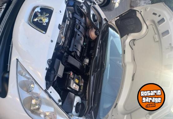 Autos - Peugeot 207 2010 Nafta 120000Km - En Venta