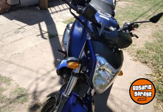 Motos - Yamaha FZ 16 midship 2014 Nafta 40000Km - En Venta