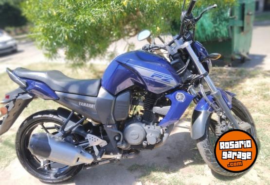 Motos - Yamaha FZ 16 midship 2014 Nafta 40000Km - En Venta