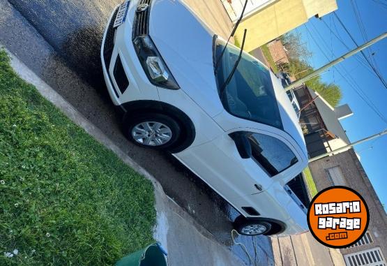 Utilitarios - Volkswagen Saveiro 2016 Nafta 182000Km - En Venta