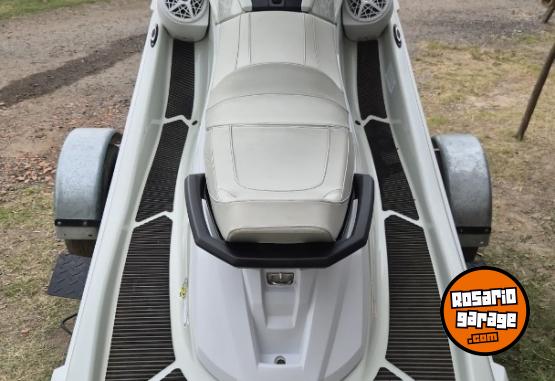 Embarcaciones - Moto de agua Yamaha vx cruiser 1900 2025 - En Venta