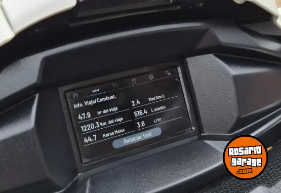 Embarcaciones - Moto de agua Yamaha vx cruiser 1900 2025 - En Venta