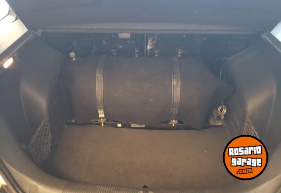 Autos - Volkswagen SURAN CROSS 2014 GNC 200000Km - En Venta