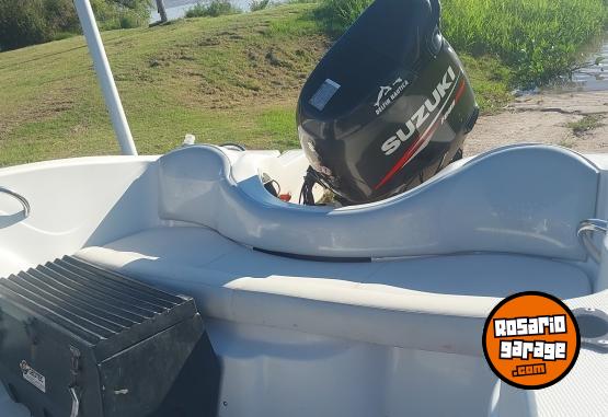 Embarcaciones - Vendo lancha Casco Eclipse 17. TEL:3435013609 - En Venta