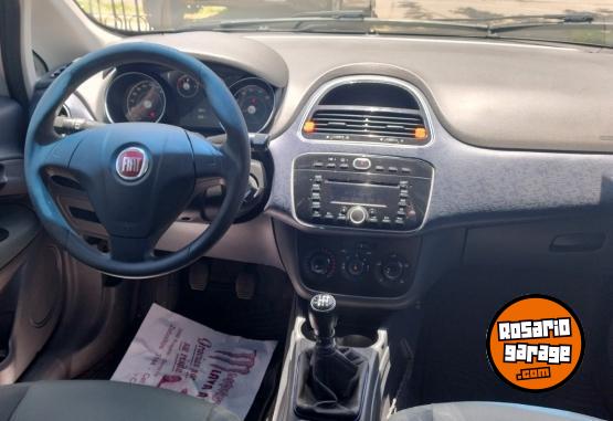 Autos - Fiat PUNTO 1.4 ATTRACTIVE 5 P 2015 Nafta 78000Km - En Venta