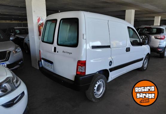 Utilitarios - Citroen BERLINGO FURGON 2023 Nafta 20000Km - En Venta