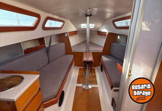 Embarcaciones - Vendo Velero Bora Bora 26 a�o 2010, dise�o Volker. Motor YAMAHA 15HP Dic.2024. - En Venta