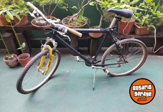 Deportes - BICICLETA RODADO 26 MONTAIN BIKE - En Venta
