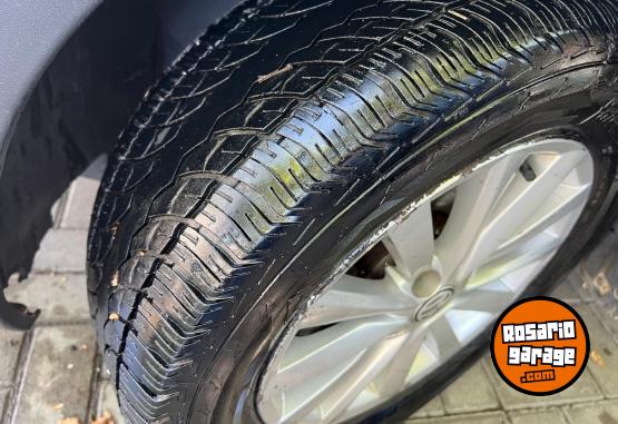 Utilitarios - Volkswagen Saveiro Doble Cabina 2016 Nafta 141000Km - En Venta