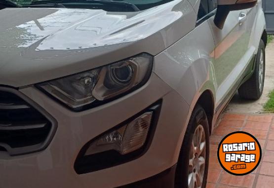 Camionetas - Ford ECOSPORT 2017 Nafta 91850Km - En Venta