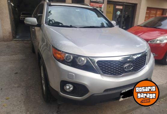 Camionetas - Kia Sorrento ex 2.4l 2011 Nafta 200000Km - En Venta