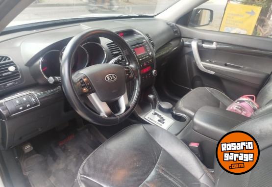 Camionetas - Kia Sorrento ex 2.4l 2011 Nafta 200000Km - En Venta