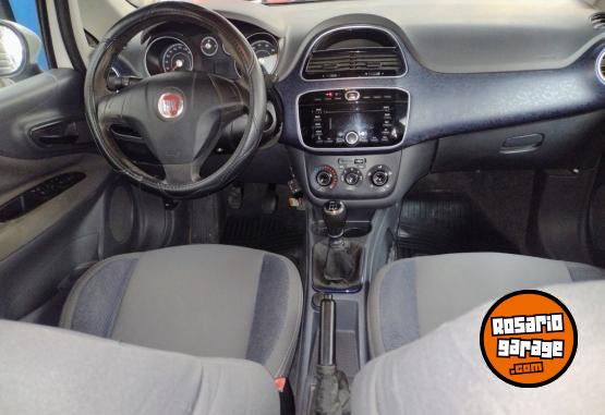 Autos - Fiat Punto Attractive 2013 GNC 130000Km - En Venta