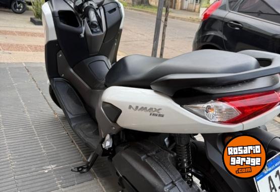 Motos - Yamaha NMAX 2023 Nafta 5000Km - En Venta