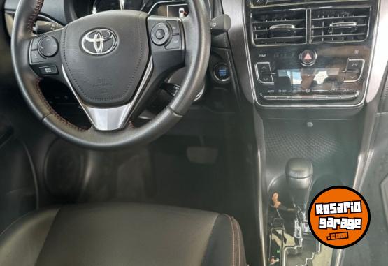Autos - Toyota Yaris 2022 Nafta 50000Km - En Venta