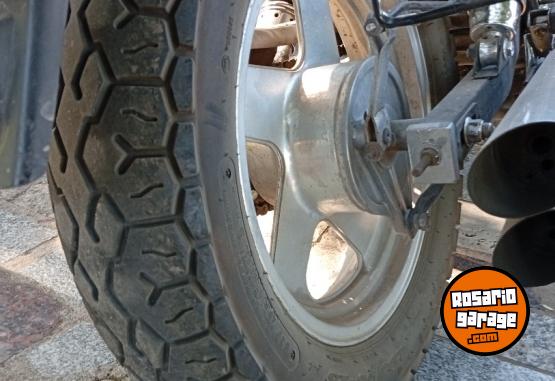 Motos - Mondial HD 254 2010 Nafta 5000Km - En Venta