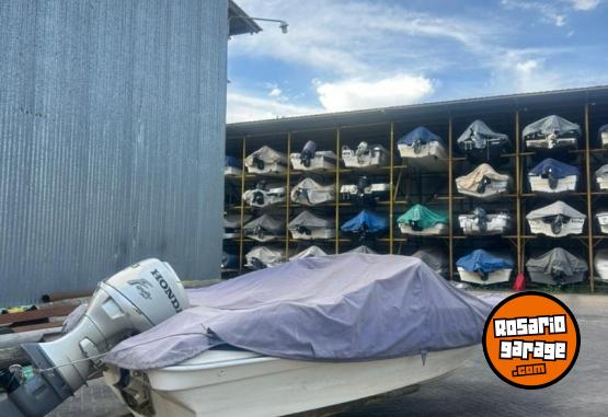 Embarcaciones - VENDO LANCHA ARCOIRIS 4.60 / MOTOR HONDA 50 4 TIEMPOS - En Venta