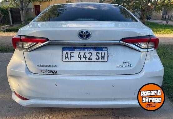 Autos - Toyota Corolla hybrid SEG 2022 Electrico / Hibrido 75000Km - En Venta