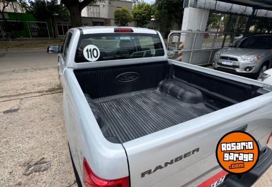 Camionetas - Ford Ranger XL 2.5 Línea Nueva 2020 Nafta 122000Km - En Venta