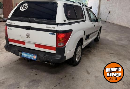 Utilitarios - Peugeot Hoggar XS Cupula 2013 Nafta 139000Km - En Venta