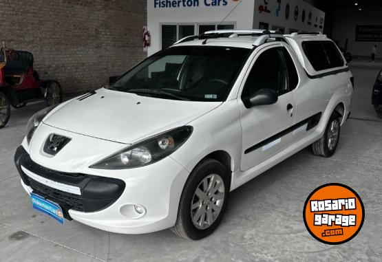 Utilitarios - Peugeot Hoggar XS Cupula 2013 Nafta 139000Km - En Venta
