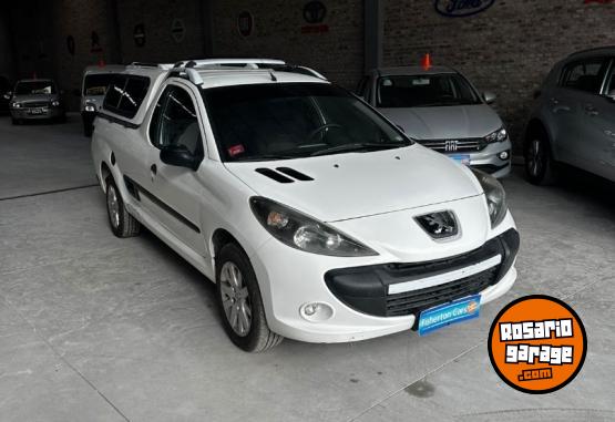 Utilitarios - Peugeot Hoggar XS Cupula 2013 Nafta 139000Km - En Venta