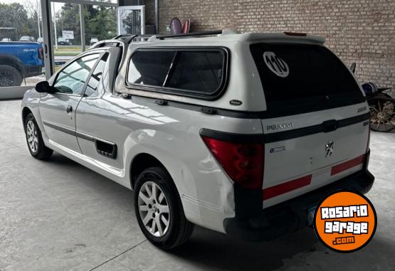 Utilitarios - Peugeot Hoggar XS Cupula 2013 Nafta 139000Km - En Venta