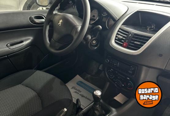 Utilitarios - Peugeot Hoggar XS Cupula 2013 Nafta 139000Km - En Venta