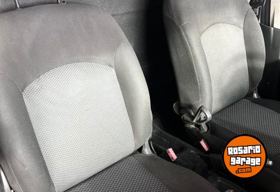 Utilitarios - Peugeot Hoggar XS Cupula 2013 Nafta 139000Km - En Venta