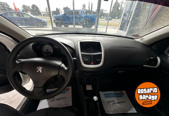 Utilitarios - Peugeot Hoggar XS Cupula 2013 Nafta 139000Km - En Venta