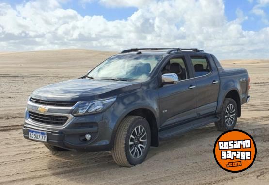 Camionetas - Chevrolet S10 High Country AT 4x4 2018 Diesel 120000Km - En Venta