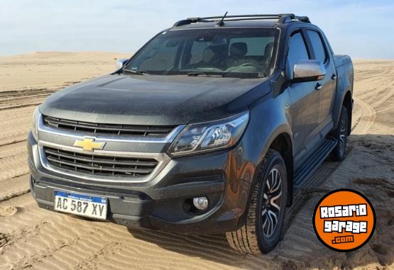 Camionetas - Chevrolet S10 High Country AT 4x4 2018 Diesel 120000Km - En Venta