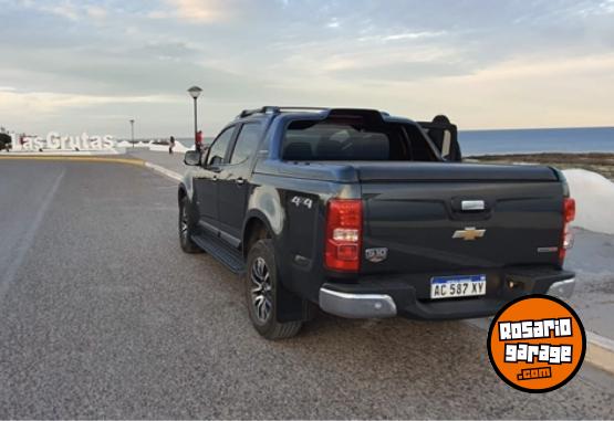 Camionetas - Chevrolet S10 High Country AT 4x4 2018 Diesel 120000Km - En Venta