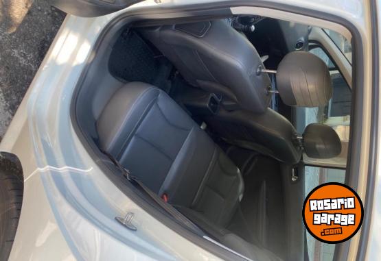 Autos - Peugeot 308 feline 2017 Nafta 88000Km - En Venta